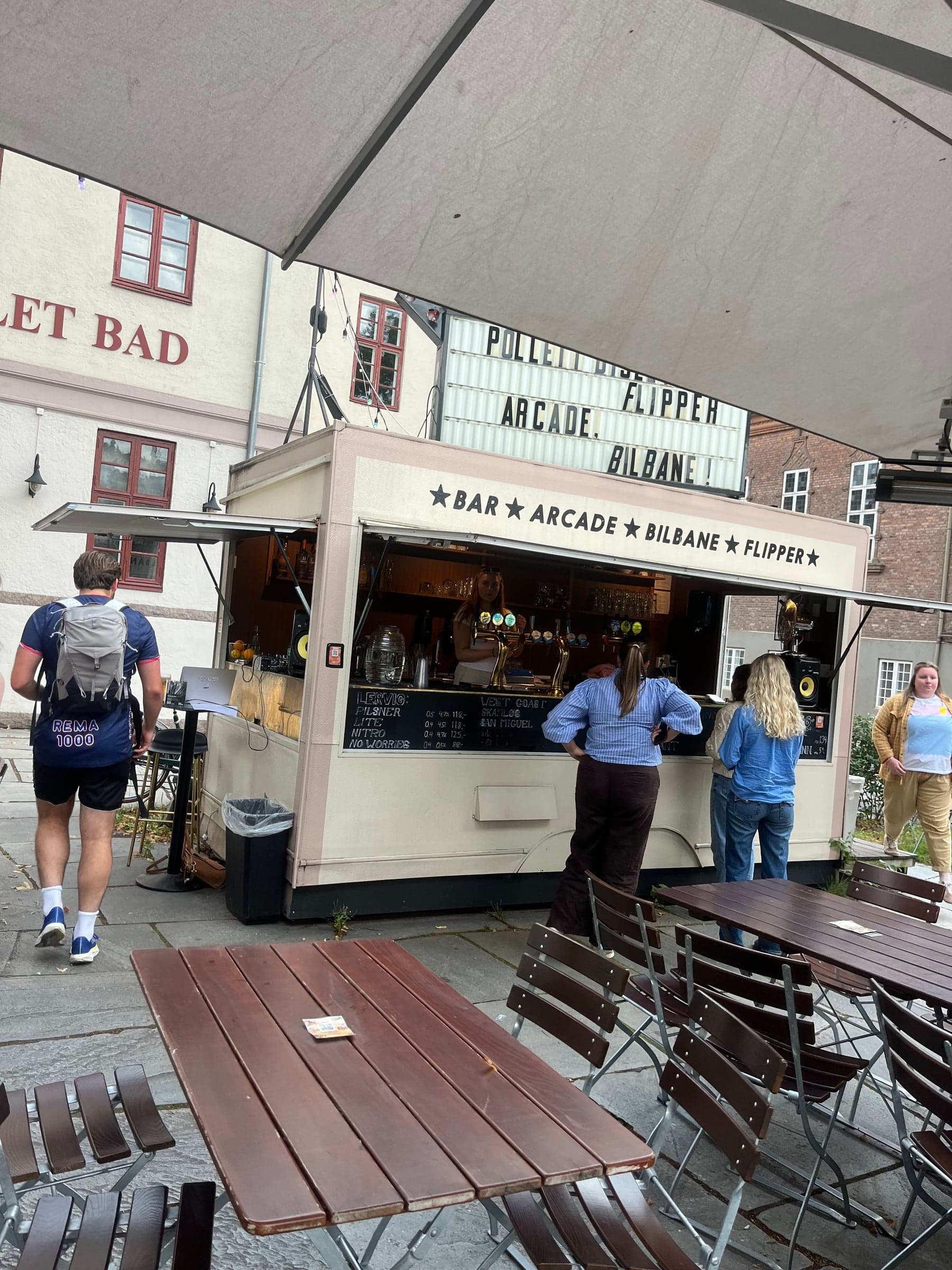 Pollett Bislett's outdoor bar and terrace in the Bislet Bad courtyard