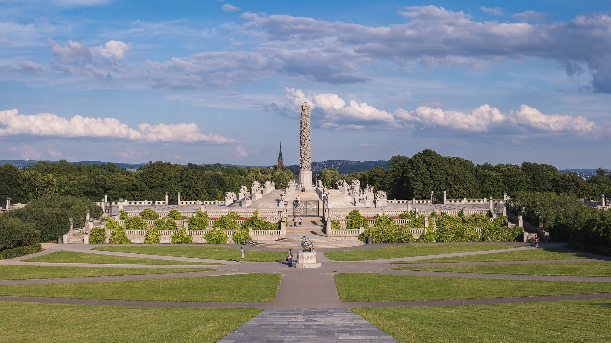 The Monolith rising over Vigeland's sculpture terraces and lawns